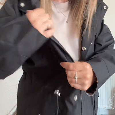 🔥Heißer Sale 50% Rabatt🔥Freizeitjacken in Unifarben, wasser- und winddichte Mäntel, Windjacken mit Kapuze 